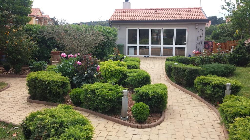 Apartments Meri Ližnjan 외부 사진